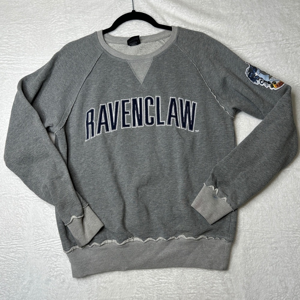 Universal Studios Harry Potter Ravenclaw Sweatshirt Unisex Medium Gray Crest